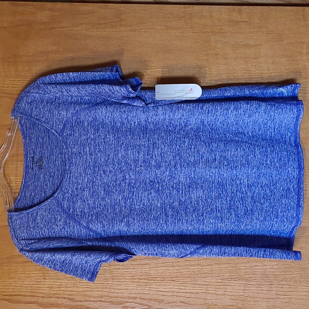Women's Exertek top
